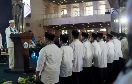 Menag Kukuhkan 10 Ribu Guru Al Quran di Muktamar V Wahdah Islamiyah