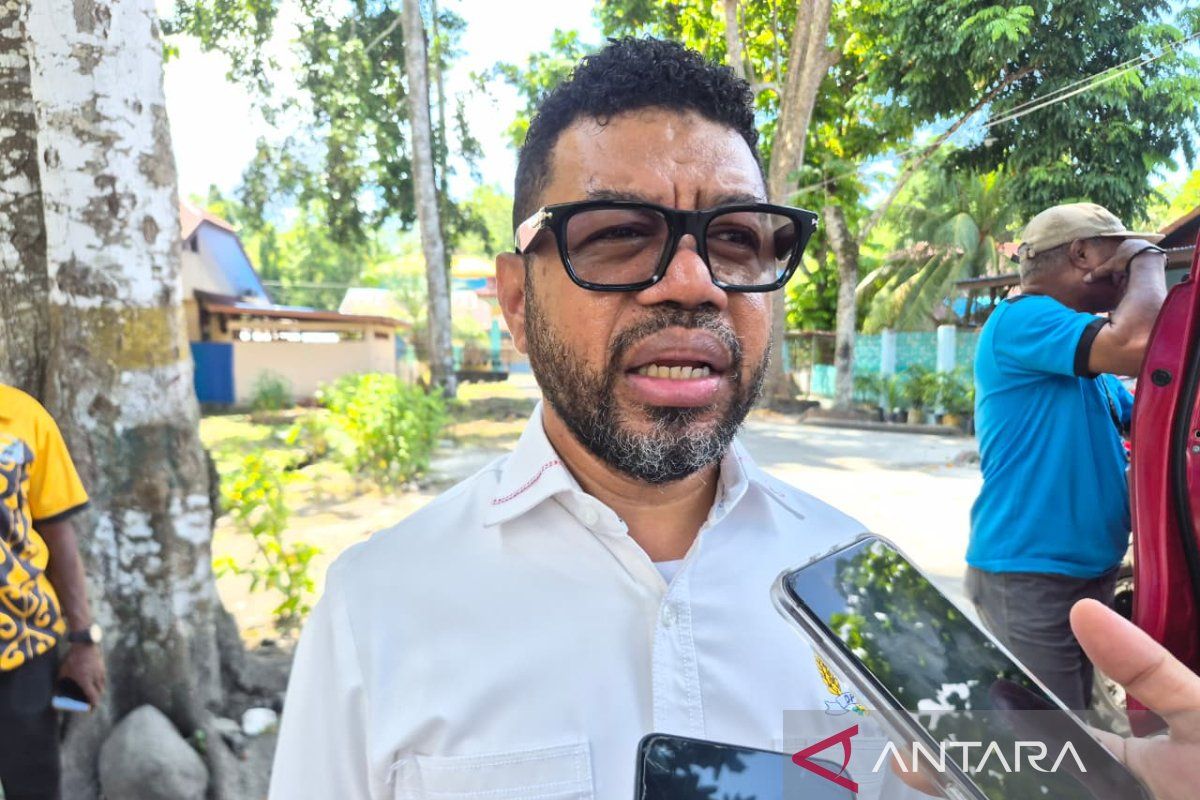 Filep Wamafma Dorong Afirmasi Khusus bagi Daerah 3T dalam Sekolah Rakyat