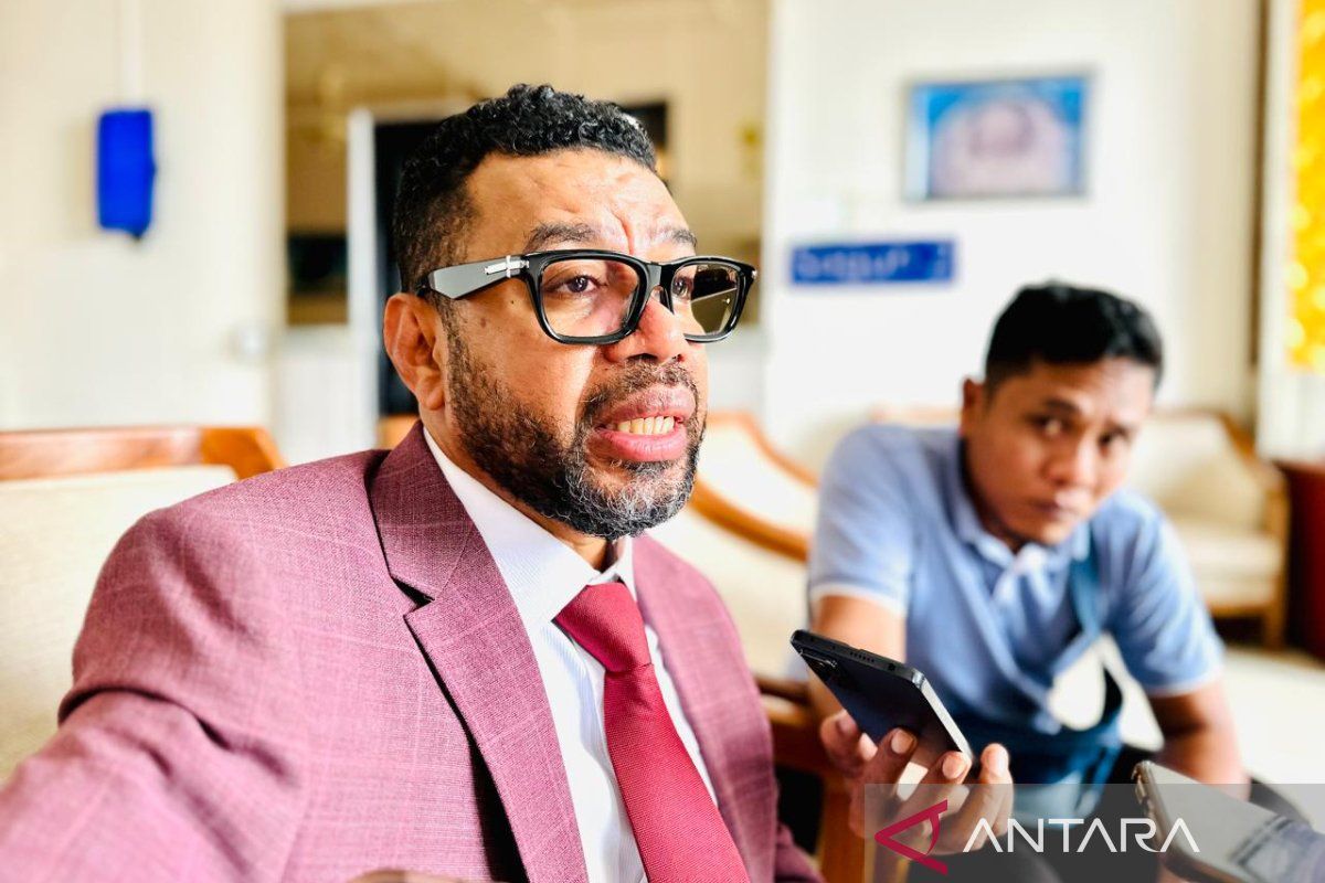Filep Wamafma Dorong Perlindungan Hak Adat Papua dalam RUU Reforma Agraria