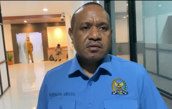 Mamberob Rumakiek Minta Mendes PDT Dengarkan Dampak Dana Desa untuk KDMP