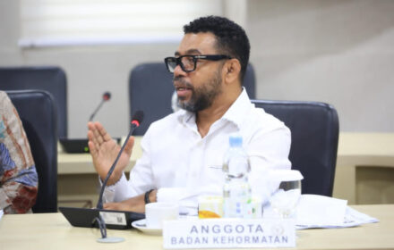 Filep Wamafma Minta Pemerintah Respons Komprehensif Isu HAM Papua di PBB