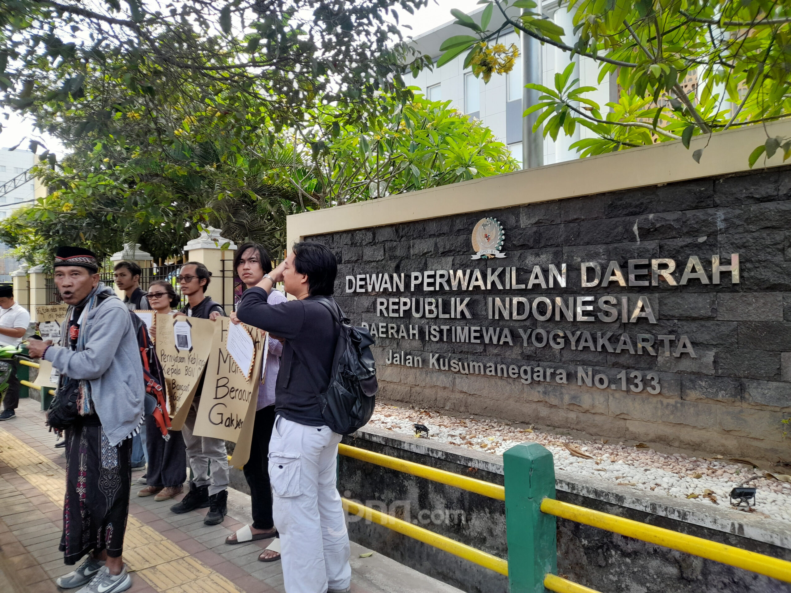 KPH AKSI Sampaikan Aspirasi ke DPD RI DIY soal Program MBG