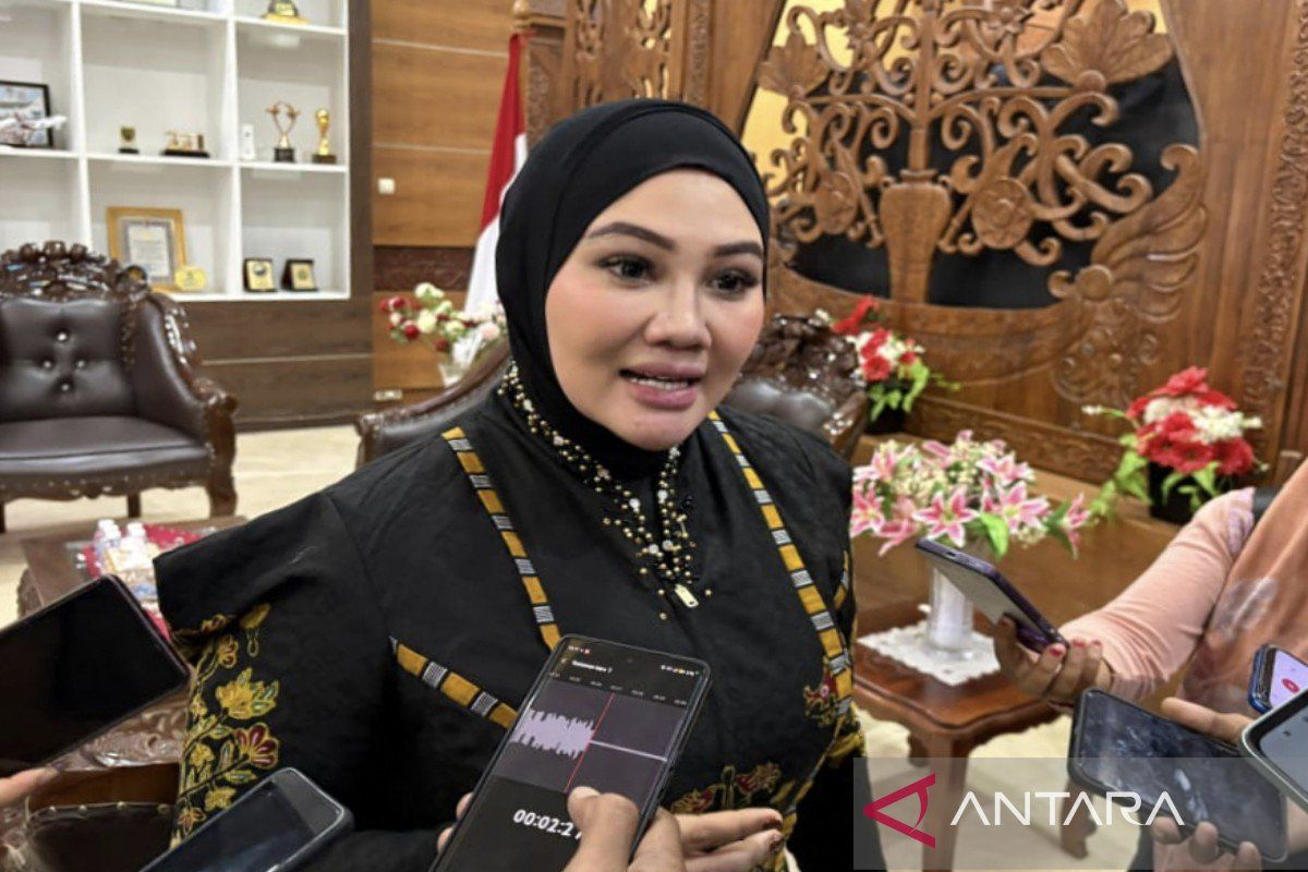 Bidan Sean Dorong Damkar Hadir di Setiap Desa untuk Cegah Karhutla Meluas