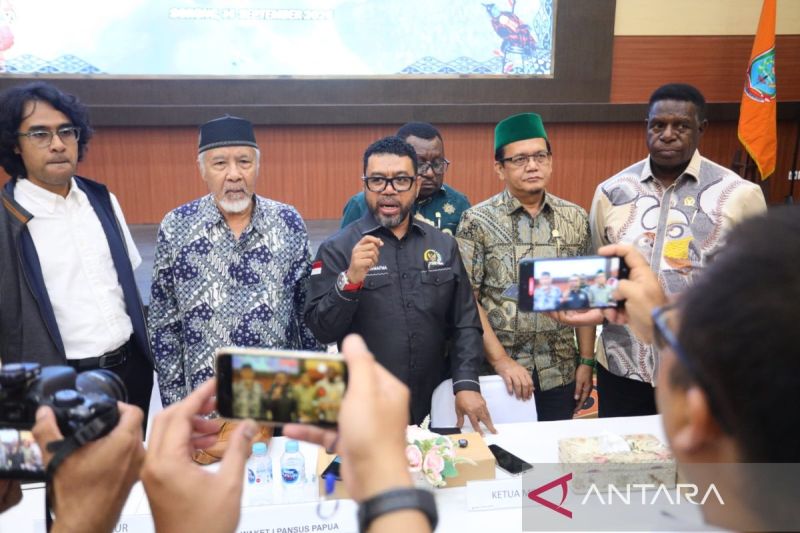 Filep Wamafma Dorong RUU Migas Perjelas Hak Daerah Penghasil