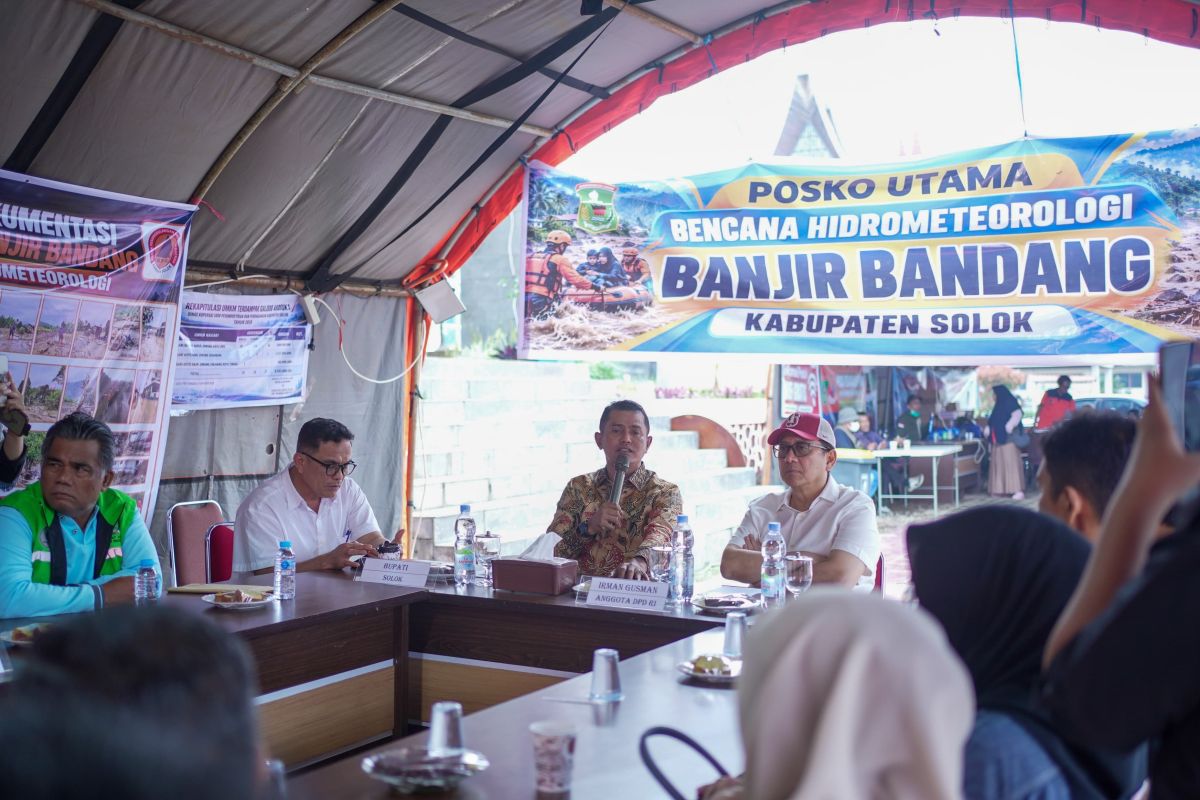 Irman Gusman Dorong Evaluasi Mitigasi Banjir Bandang di Kabupaten Solok