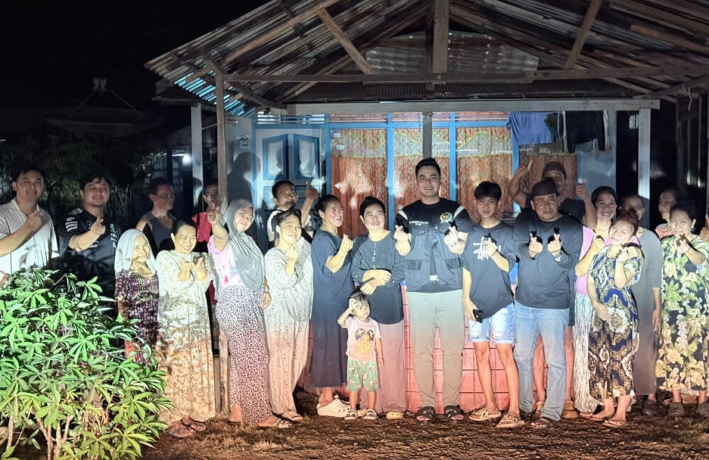 Anggota DPD RI Dayat El Salurkan Bantuan Air Bersih untuk Warga Tanah Laut